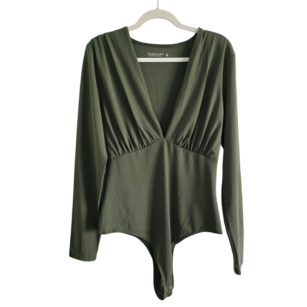 Abercrombie & Fitch Bodysuit Women XL Green Long Sleeve Deep V-Neck Pleated Soft